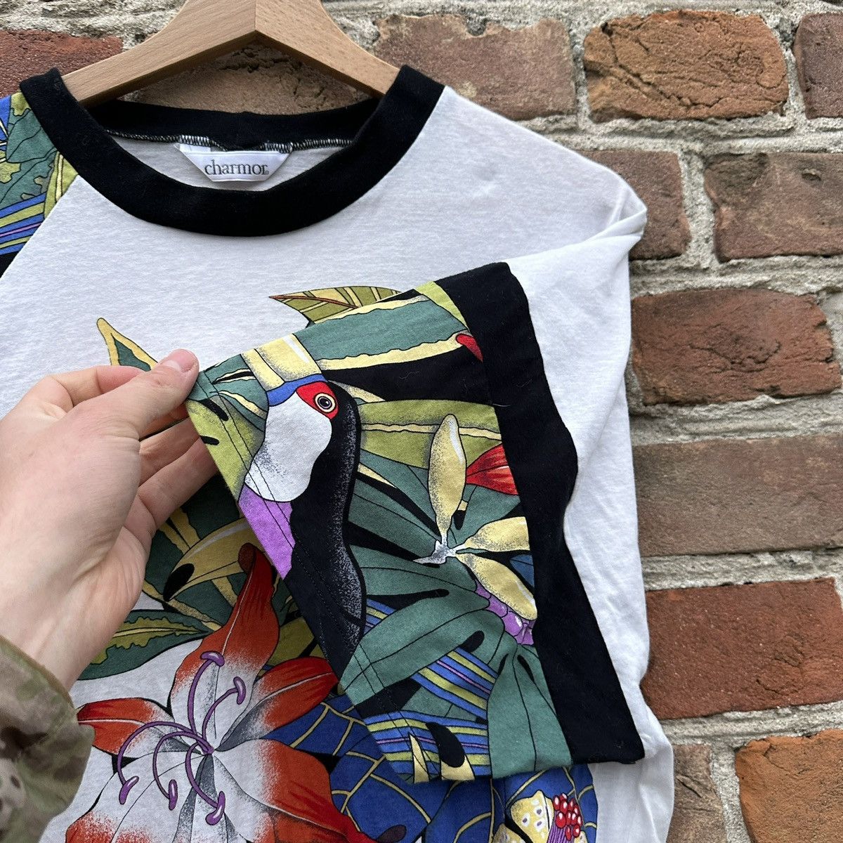 Other Vintage Graphic T-Shirt Women Flora Flowers Fauna Tee M Size M / US 6-8 / IT 42-44 - 7 Thumbnail