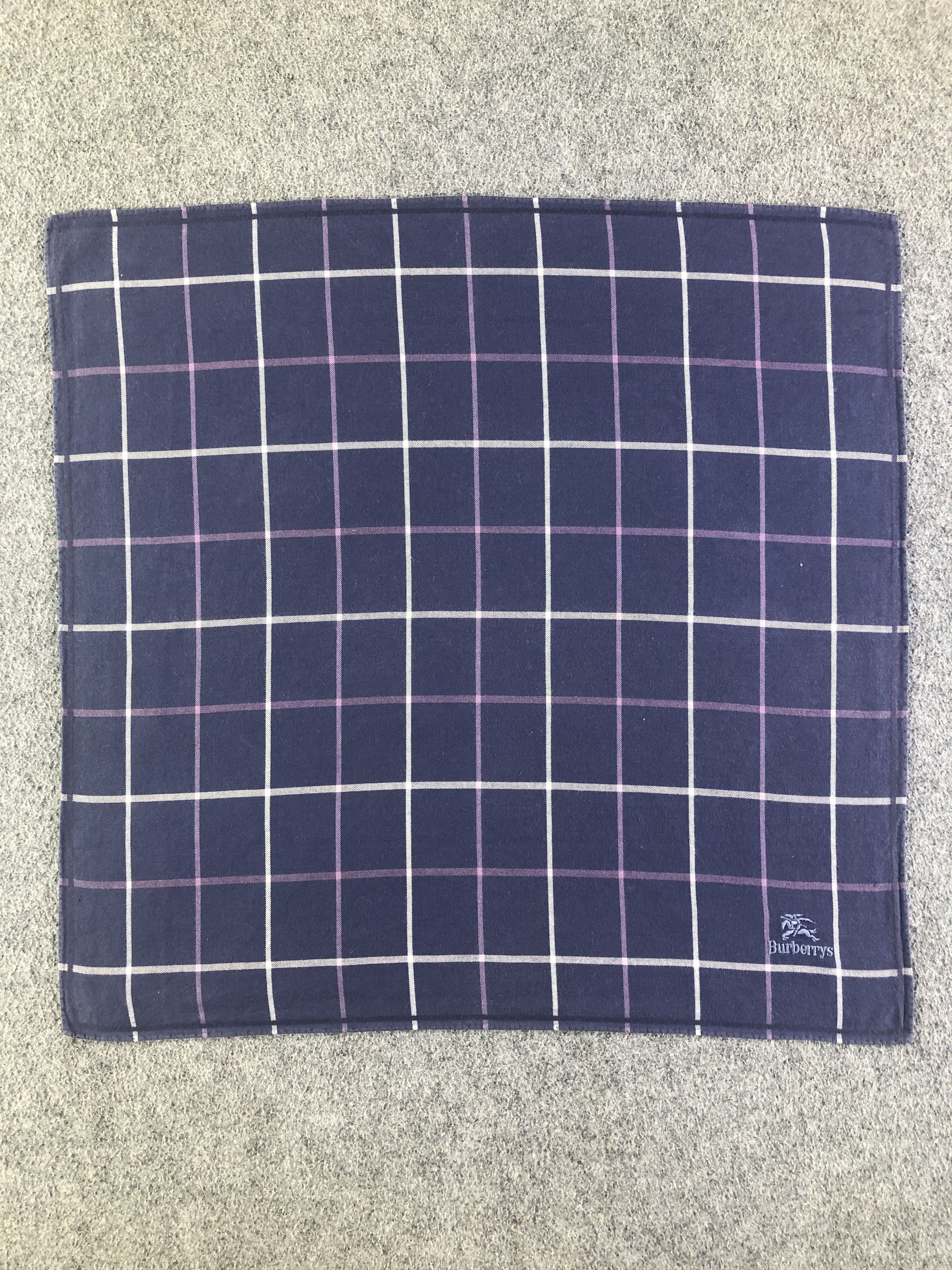 Burberry Burberry Handkerchief / Bandana / Neckerchief C492 Size ONE SIZE - 3 Thumbnail