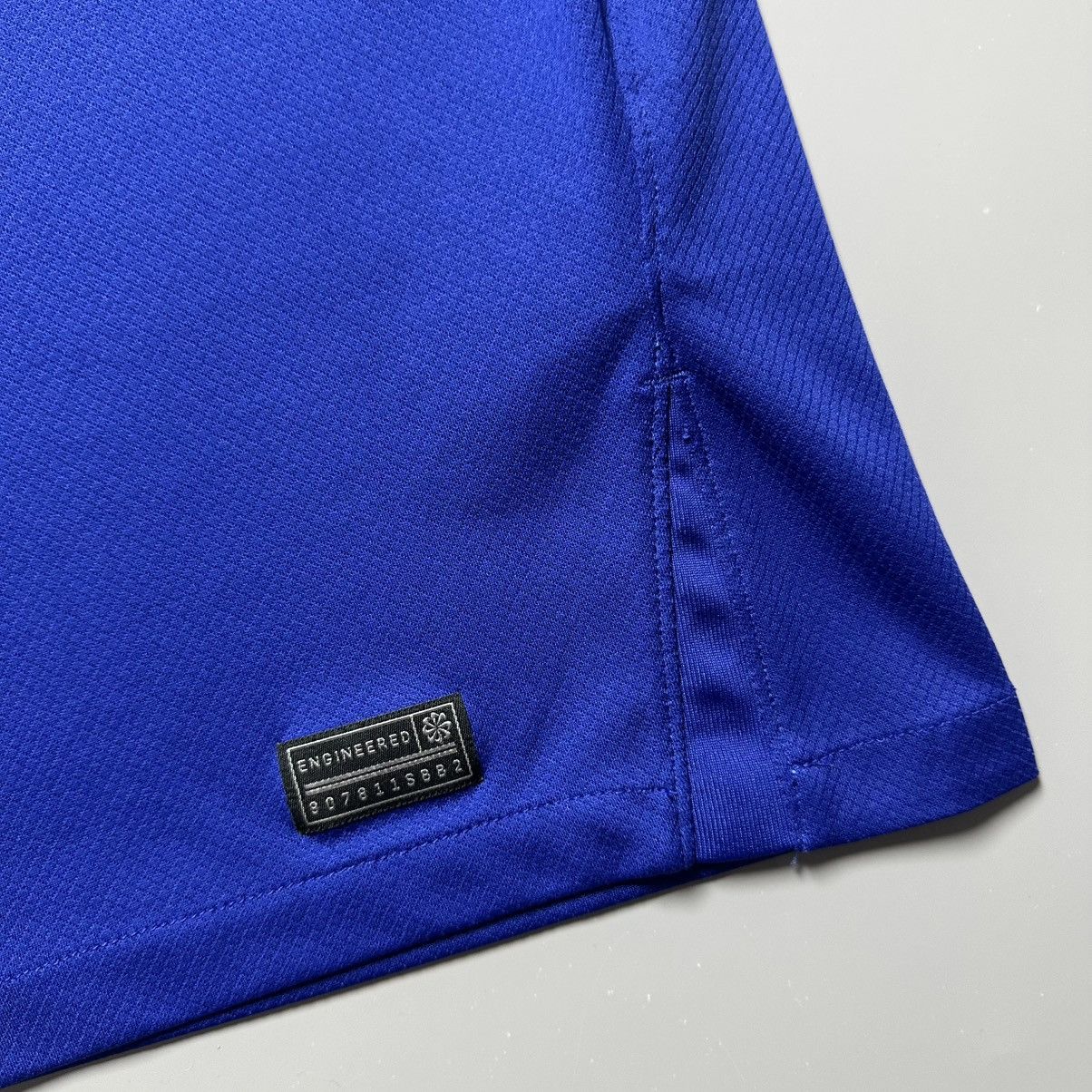 Nike CHELSEA NIKE 2023/2024 FOOTBALL HOME JERSEY #24 JAMES Size US XL / EU 56 / 4 - 6 Thumbnail