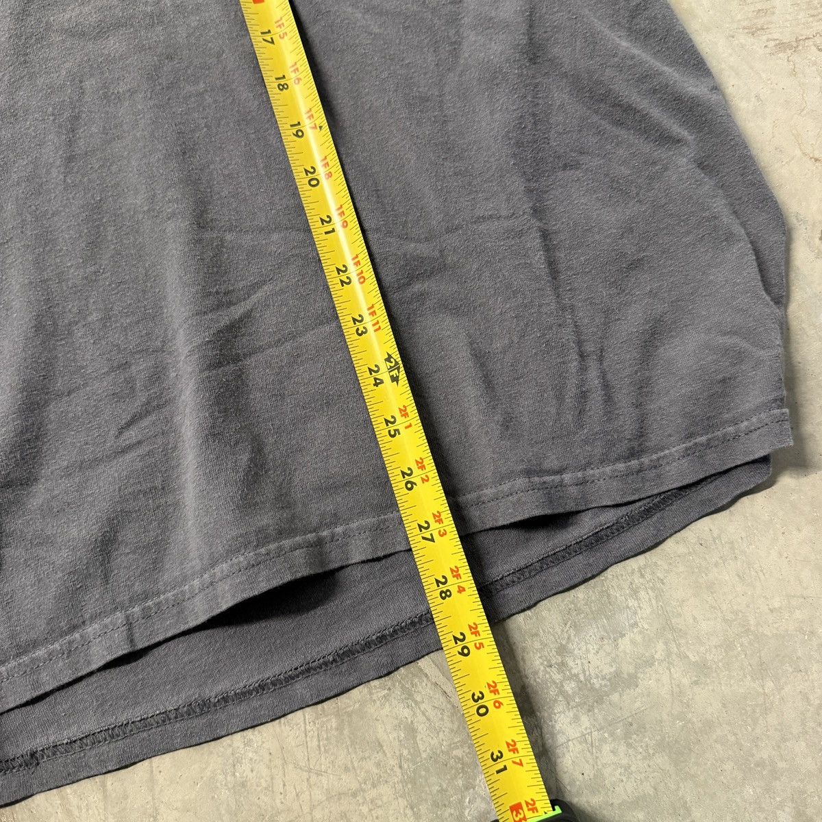 Gildan Vintage 2003 Y2K Gildan Funny Wiener Grey T-Shirt Mens XL Size US XL / EU 56 / 4 - 5 Thumbnail