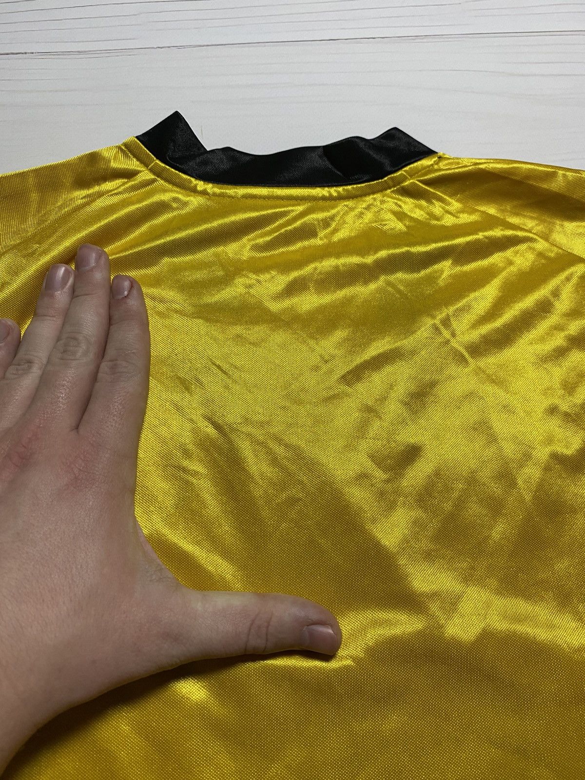 Puma Vintage AEK Athens FC 2007/08 home football y2k t shirt Size US M / EU 48-50 / 2 - 19 Thumbnail