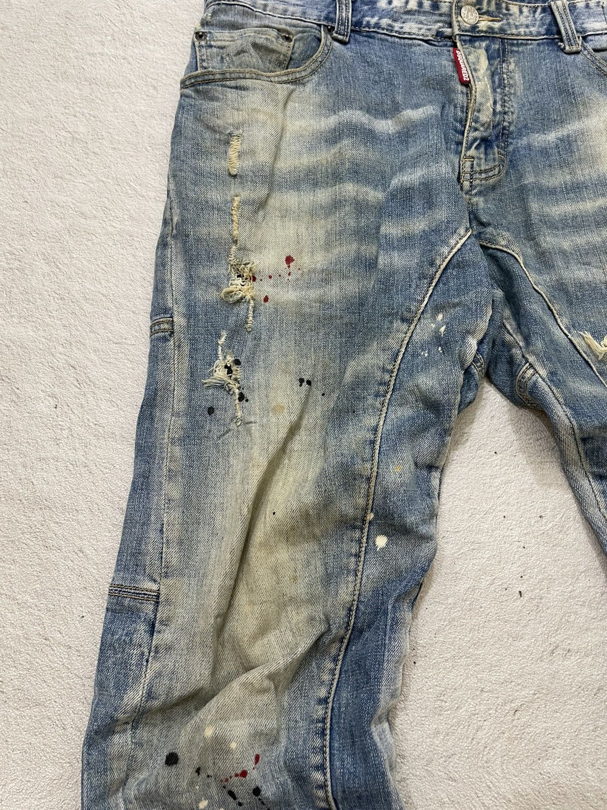 Japanese Brand 2000s Dsquared Ripped Denim Mudwash Jeans Wash Y2K Japan Size US 33 - 4 Thumbnail