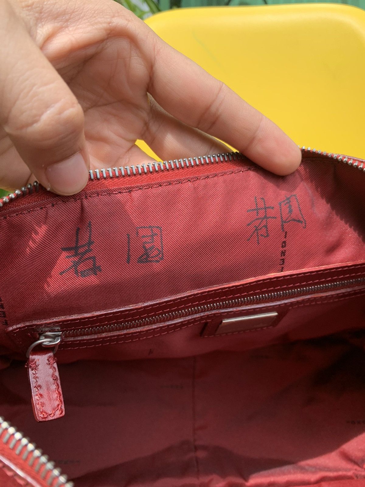Fendi × Vintage AUTHENTIC VINTAGE FENDI ZUCA TOTE TOBACCO RED BAG Size ONE SIZE - 16 Thumbnail