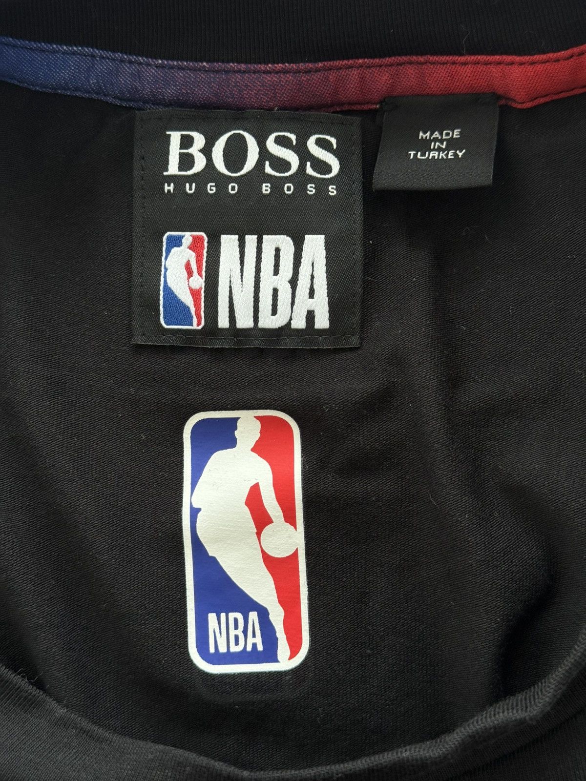 Hugo Boss Hugo Boss x NBA - Long Sleeve T-Shirt - Size Large Size US L / EU 52-54 / 3 - 6 Thumbnail