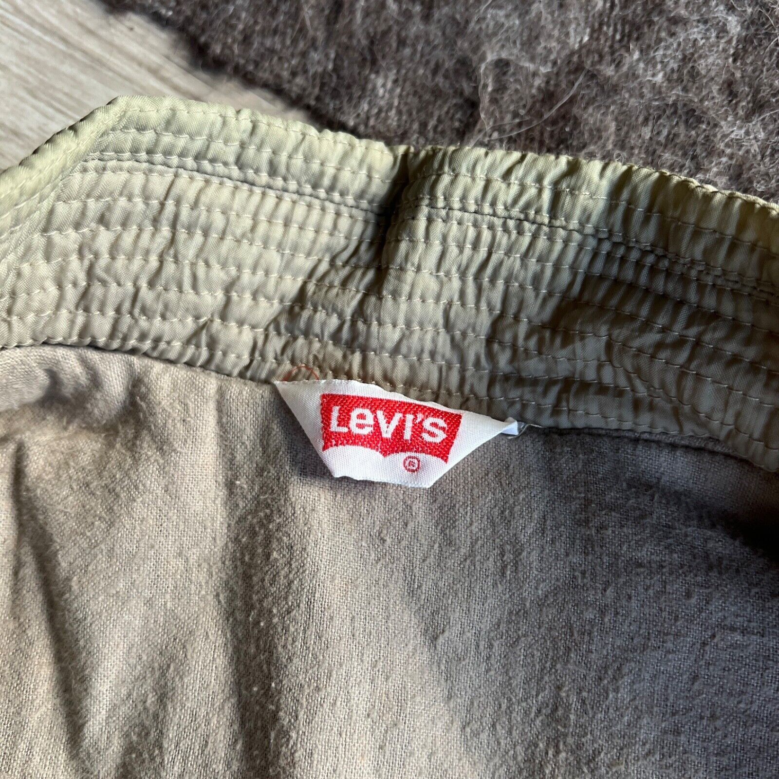 Levi's Levi's Vintage Crinkle Nylon Bomber Jacket 8628AC Size US M / EU 48-50 / 2 - 6 Thumbnail