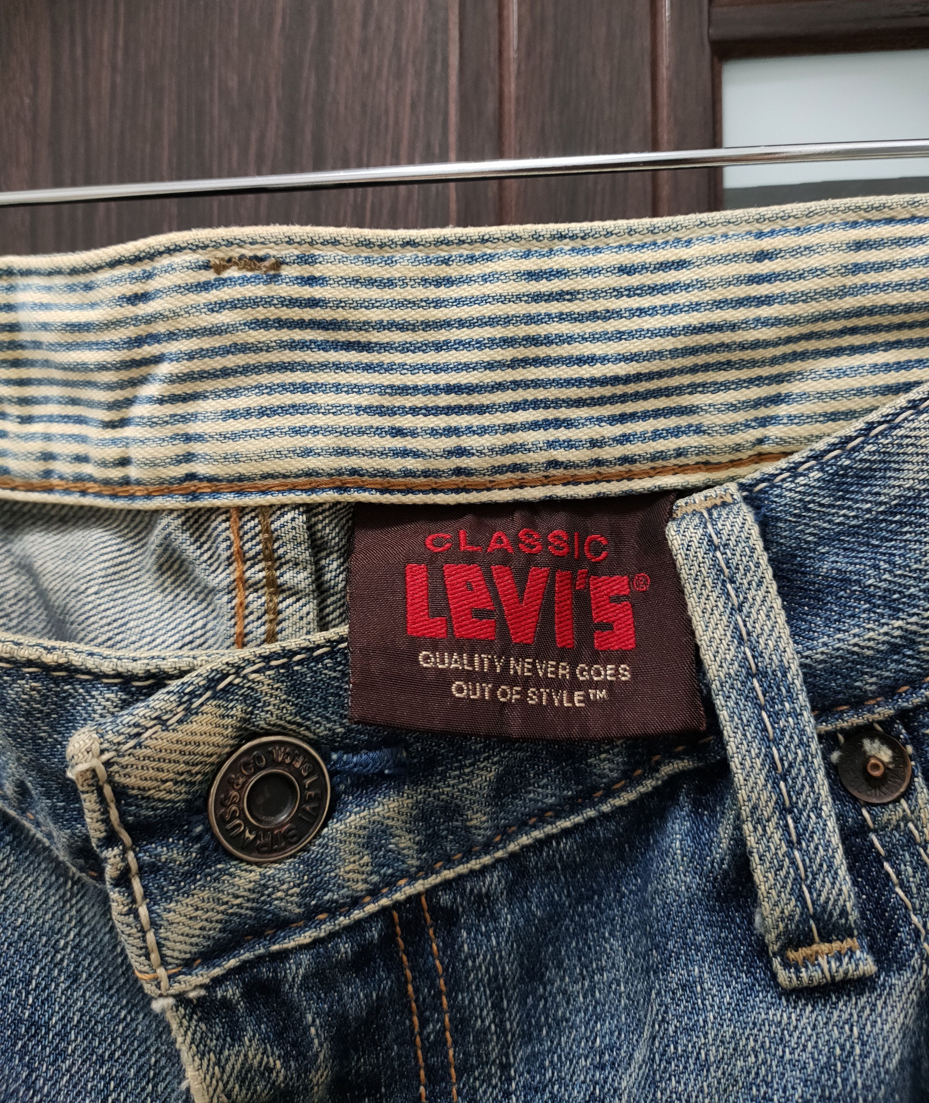 Levi's 💥 Flared Levi's 522 Buckle Back Distressed💥 Size US 32 / EU 48 - 10 Thumbnail