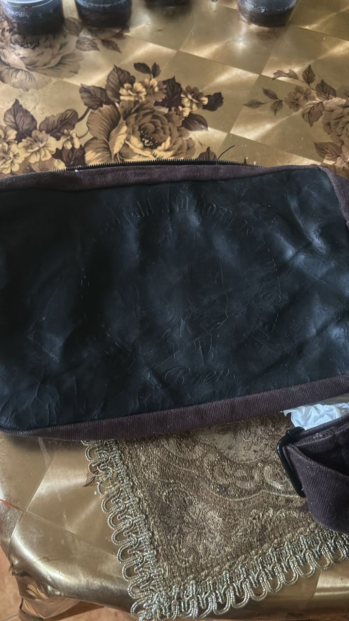 Japanese Brand ✨Need Gone Today ✨Roen Chest The Future Uncertain Bag Size ONE SIZE - 12 Thumbnail