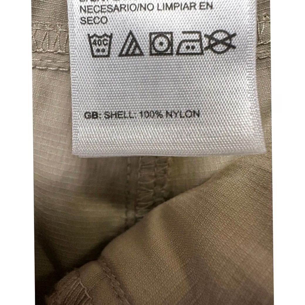 The North Face The North Face Pants Womens 8 Tan Nylon Capri Drawstring Hiking Climbing Ladies Capri Pants Casual Travel Womens 8 Size 30" / US 8 / IT 44 - 5 Thumbnail