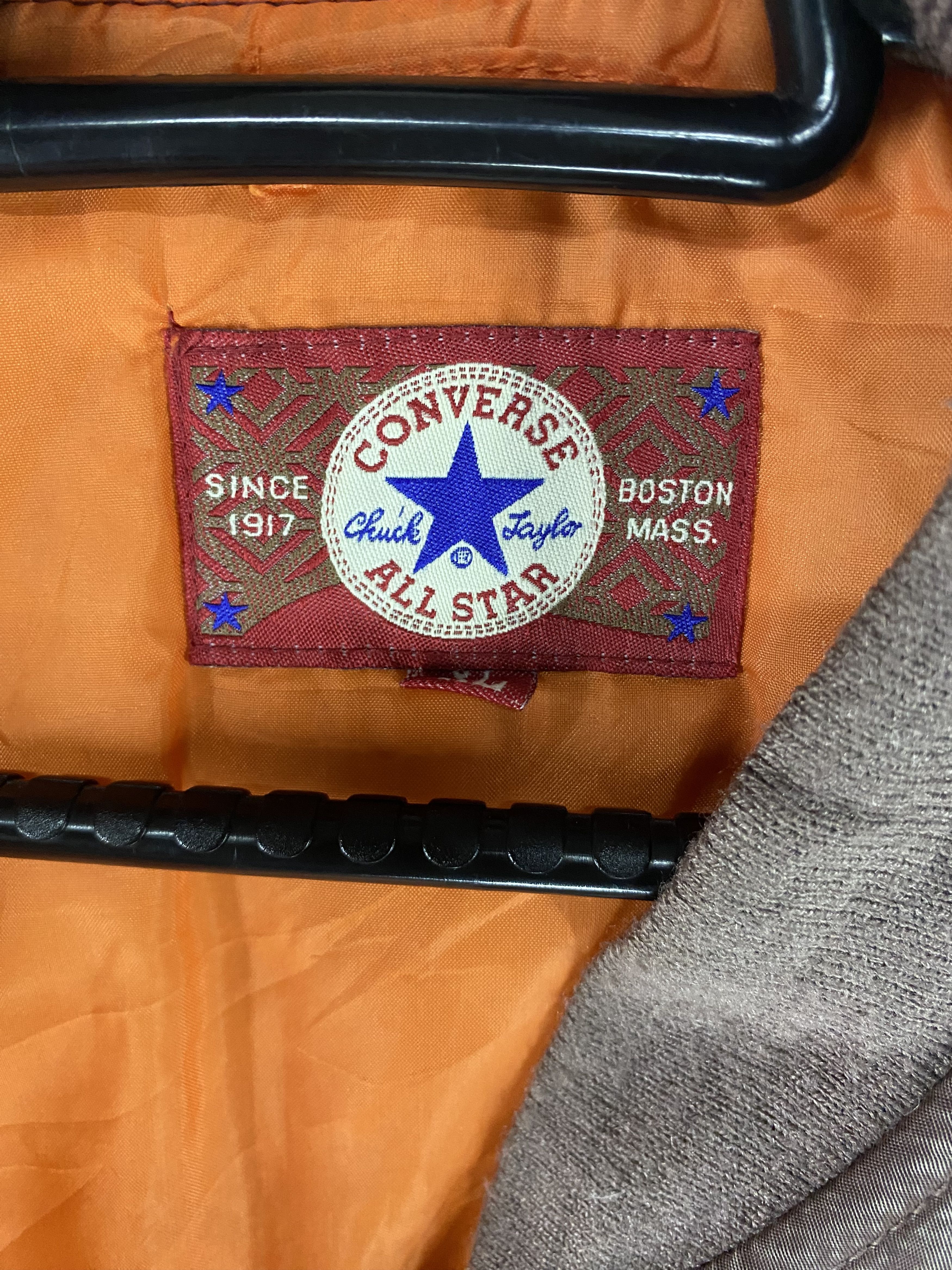Vintage Vintage Converse sunfaded bomber jacket Size US L / EU 52-54 / 3 - 9 Thumbnail