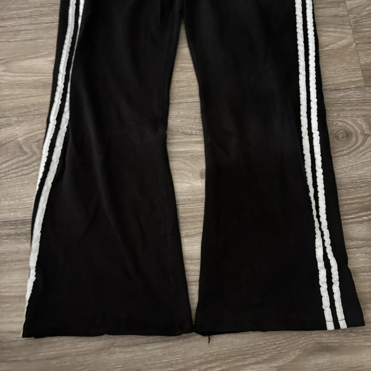 Vintage Crazy Vintage Y2K/2000s Black Flared Striped Sweatpants! Size S Size US 30 / EU 46 - 4 Thumbnail