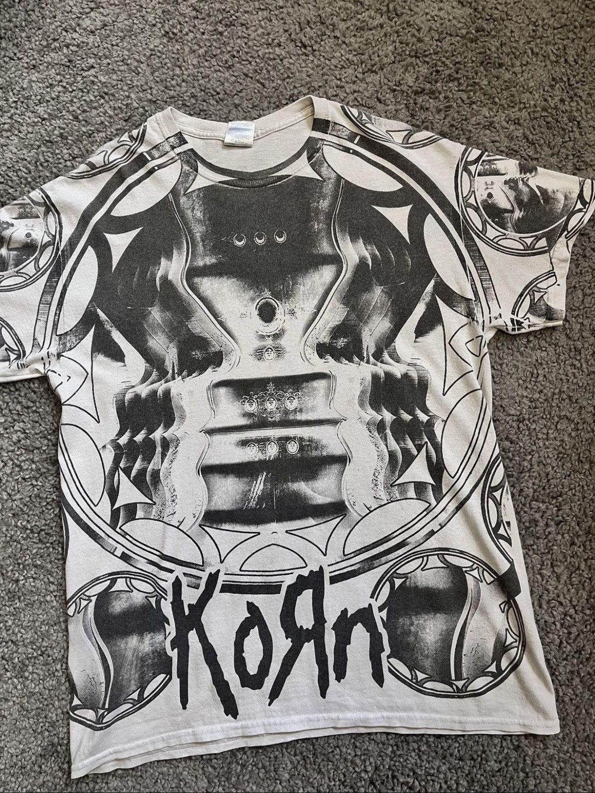 Band Tees Vintage Korn AOP Rock Band T-shirt Size US M / EU 48-50 / 2 - 2 Thumbnail