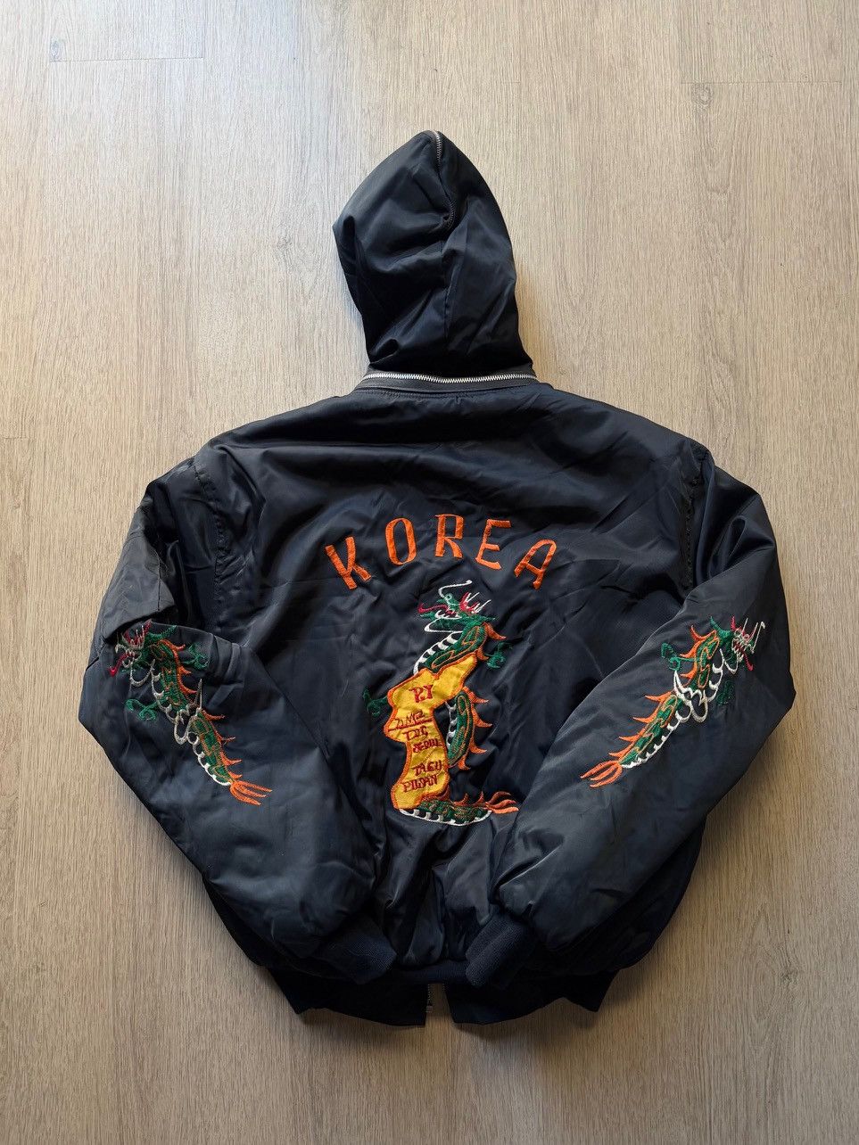 Vintage Vintage 80's Korea Souvenir Jacket Size M Size US M / EU 48-50 / 2 - 2 Thumbnail