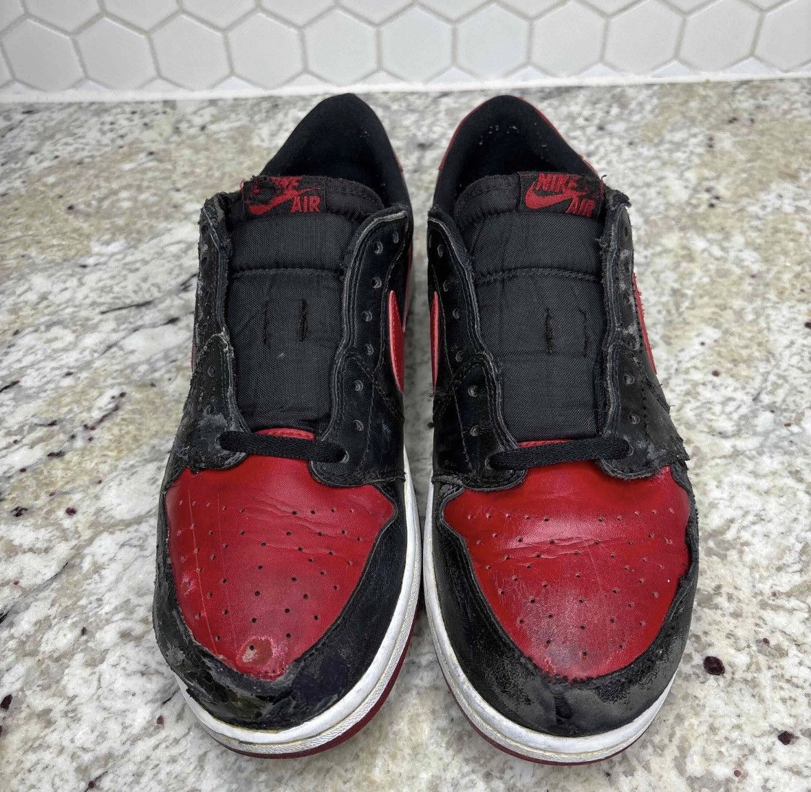 Jordan Brand Size 11.5-Jordan 1 Low OG Bred (2015) Very Worn No Box Size US 11.5 / EU 44-45 - 3 Thumbnail