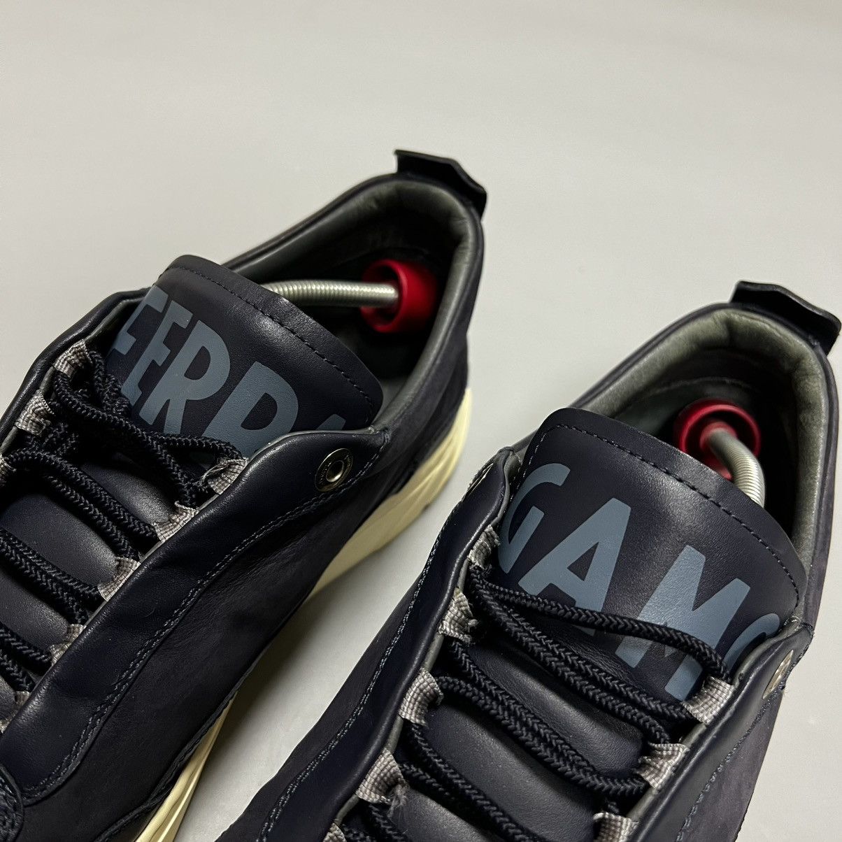 Salvatore Ferragamo Salvatore Ferragamo Navy Blue Leather Sneakers Men's Size US 9 / EU 42 - 13 Thumbnail