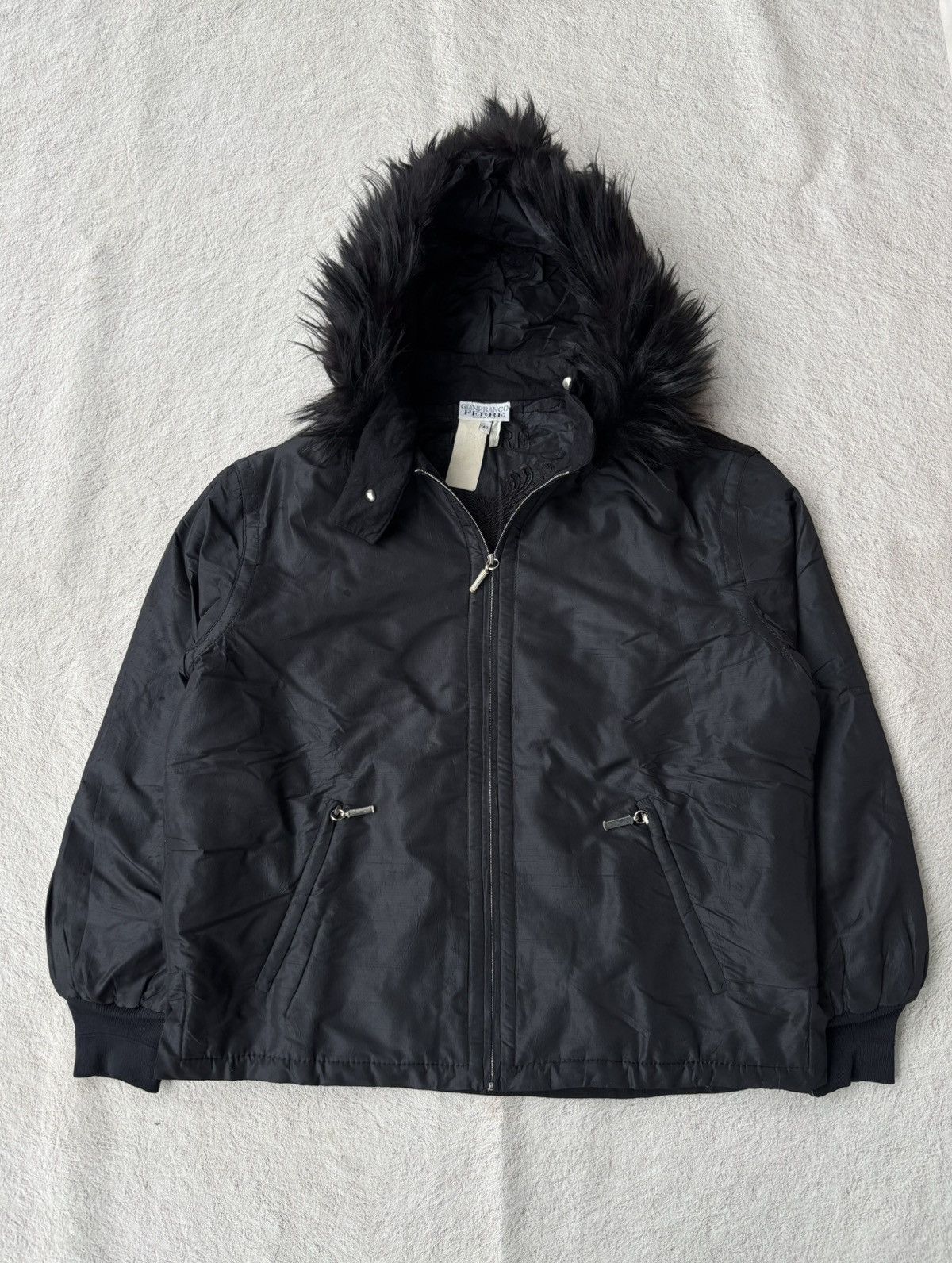 Gianfranco Ferre Gianfranco ferre fur hooded jacket Size US L / EU 52-54 / 3 - 1 Thumbnail