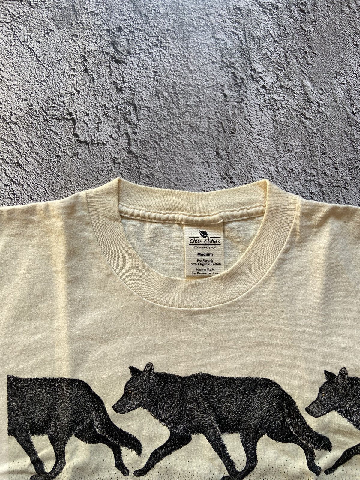 Vintage Vintage Wolf Diana Dee Tyler Distressed Tee Size US M / EU 48-50 / 2 - 7 Thumbnail