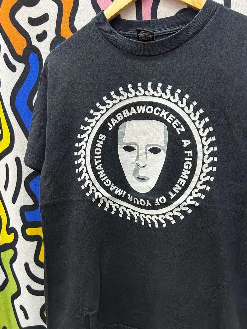 Vintage Vintage 2000s Jabbawockeez tshirt size M Size US M / EU 48-50 / 2 - 1 Thumbnail
