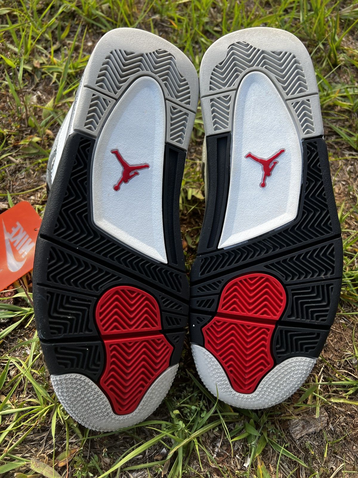 Jordan Brand CLEAN Air Jordan 4 size 7 Mens White Cement Retro 2025 shoes Size US 7 / EU 40 - 10 Thumbnail