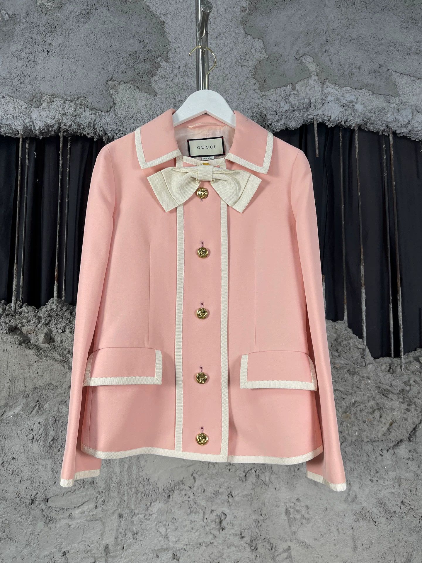 Gucci Gucci Bow Detail Blazer Size 36 Size XS / US 0-2 / IT 36-38 - 1 Thumbnail