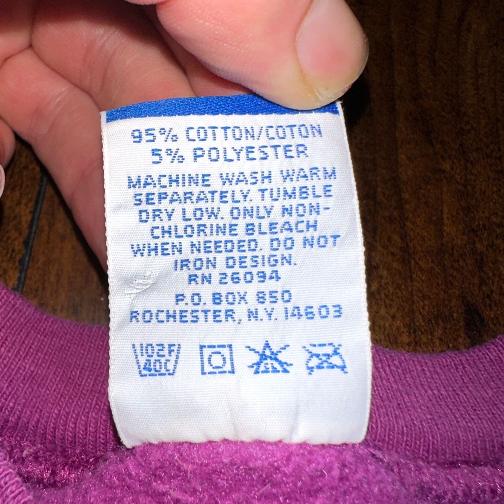 Champion VINTAGE Champion Sweatshirt XL Purple 90s USA Weave Blank Jumper Sweater Size US XL / EU 56 / 4 - 3 Thumbnail