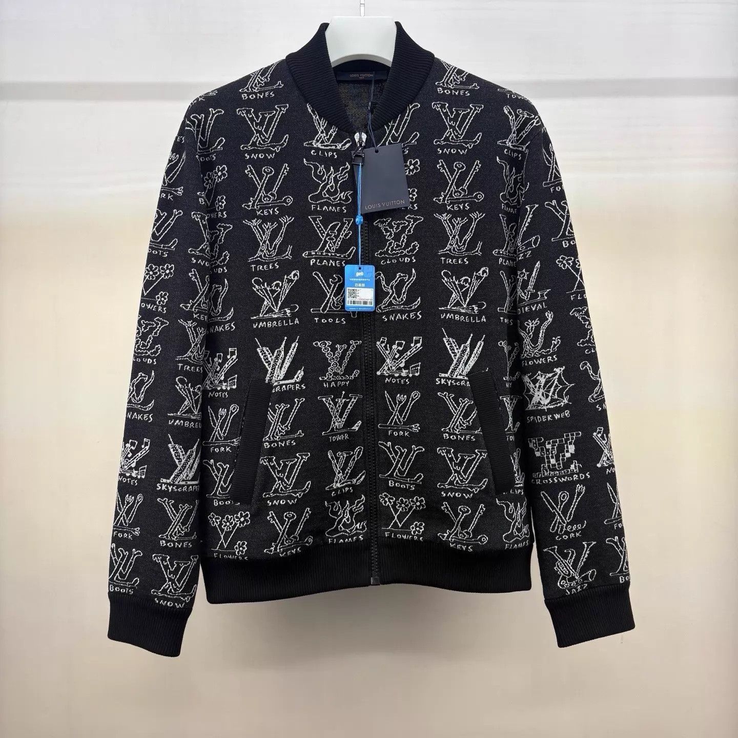 Louis Vuitton LV Victory Sign All Over Print Jacket XXL Size US XXL / EU 58 / 5 - 1 Thumbnail