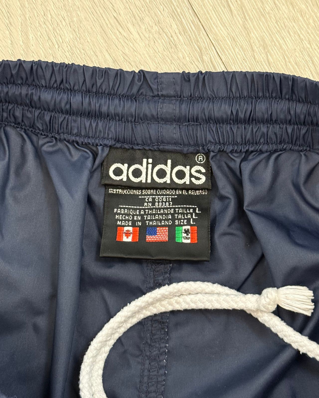 Adidas Vintage Adidas Trefoil Navy Blue Jogger Track Pants - Large Size US 28 / EU 44 - 8 Thumbnail