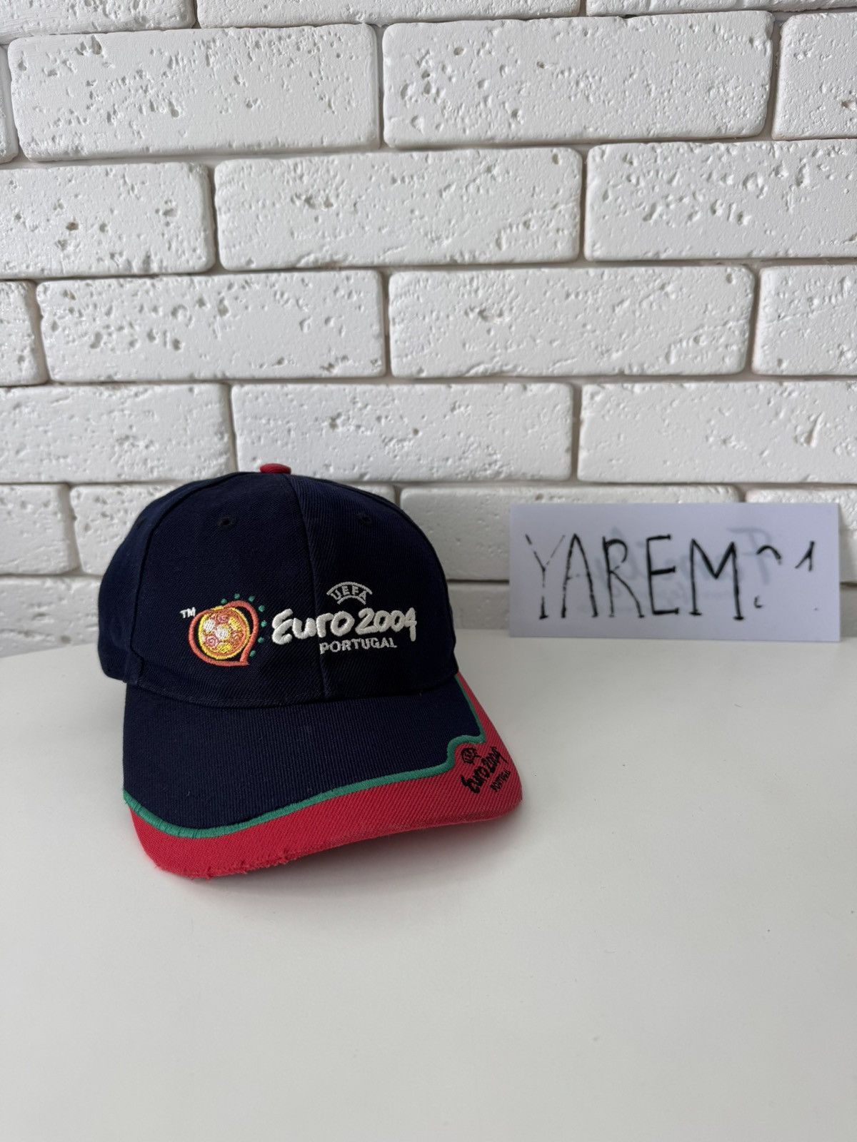 Vintage Euro 2004 vintage cap hat Size ONE SIZE - 1 Thumbnail