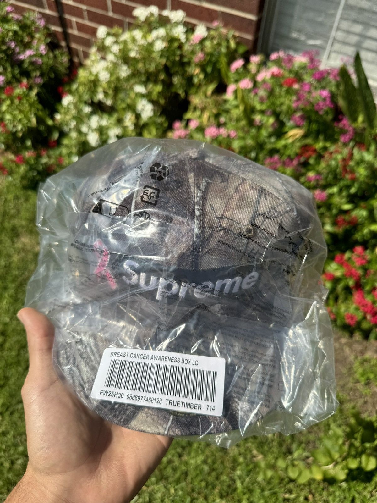 Supreme Supreme x new era camo breast cancerfitted 7 1/4 Size ONE SIZE - 2 Thumbnail
