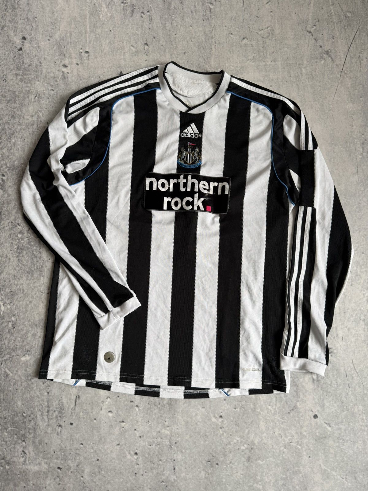 Adidas × Vintage Vintage Adidas Northen New Castle long sleeve football 2009 Size US XL / EU 56 / 4 - 1 Thumbnail