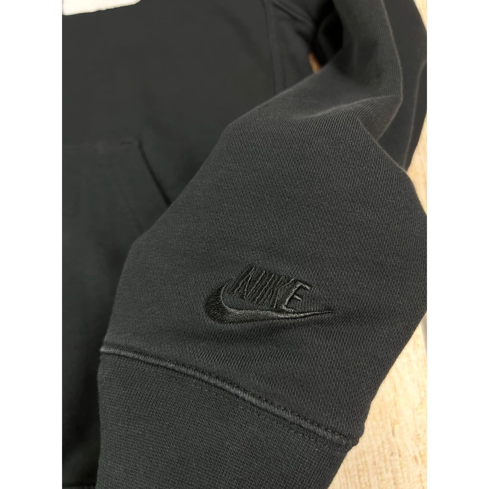 Nike VINTAGE Nike Spellout Club Fleece Black Hoodie Sweatshirt Size M Men Pullover Hooded Pockets Sports Size US M / EU 48-50 / 2 - 5 Thumbnail