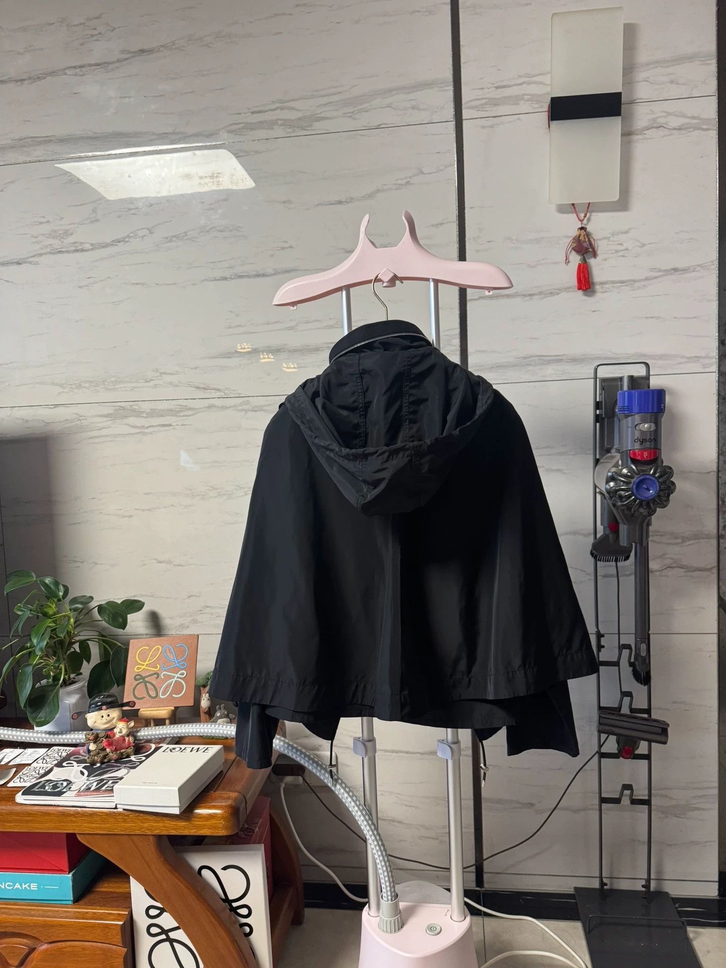 Loewe LOEWE 36 Leather Drawstring Stowable Jacket New with Tags Size XS / US 0-2 / IT 36-38 - 2 Thumbnail