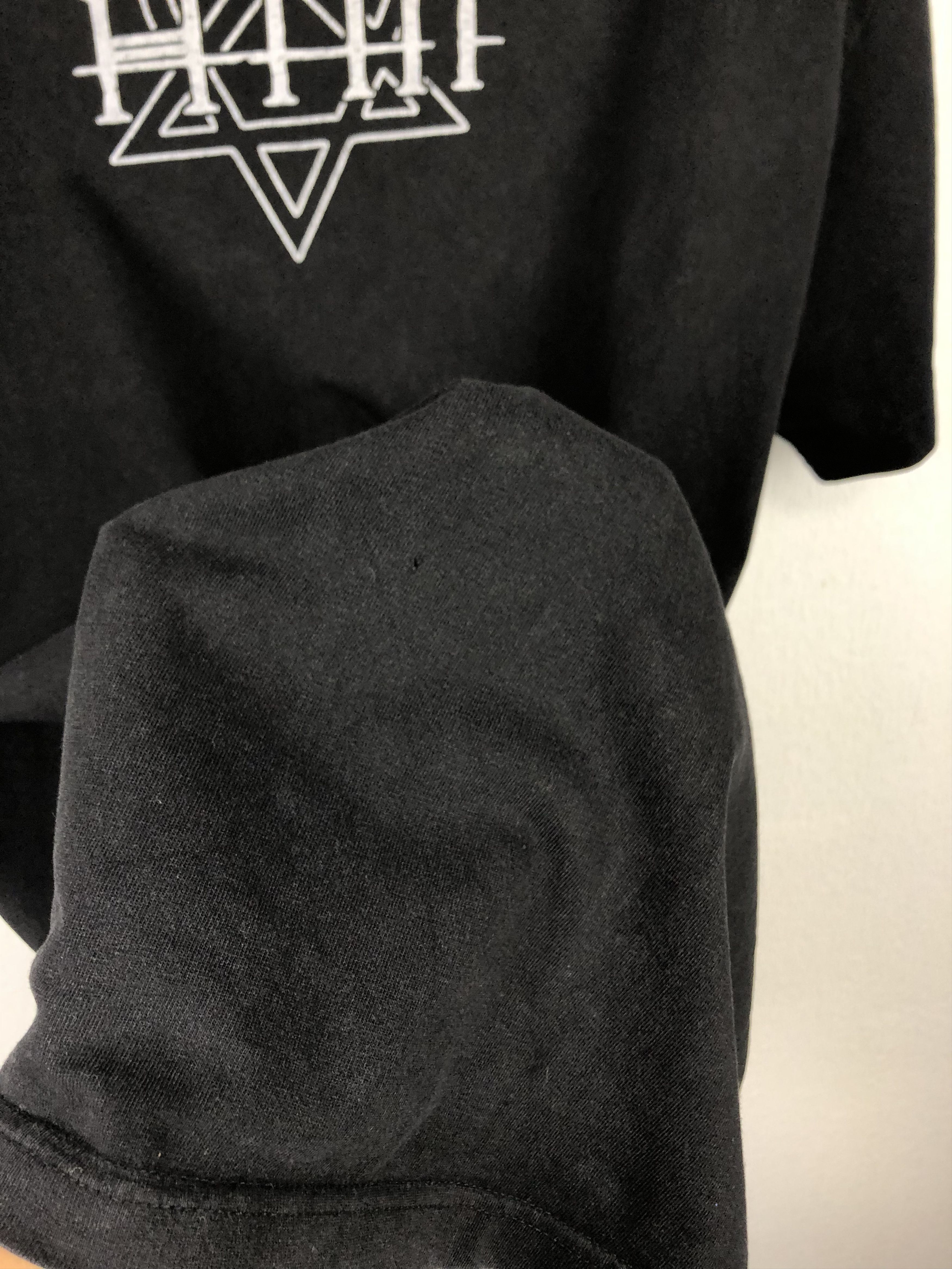 Band Tees × Vintage Vintage HIM Band Tee Black Rock Shirt Mens Rare Over Print Size US XL / EU 56 / 4 - 12 Thumbnail