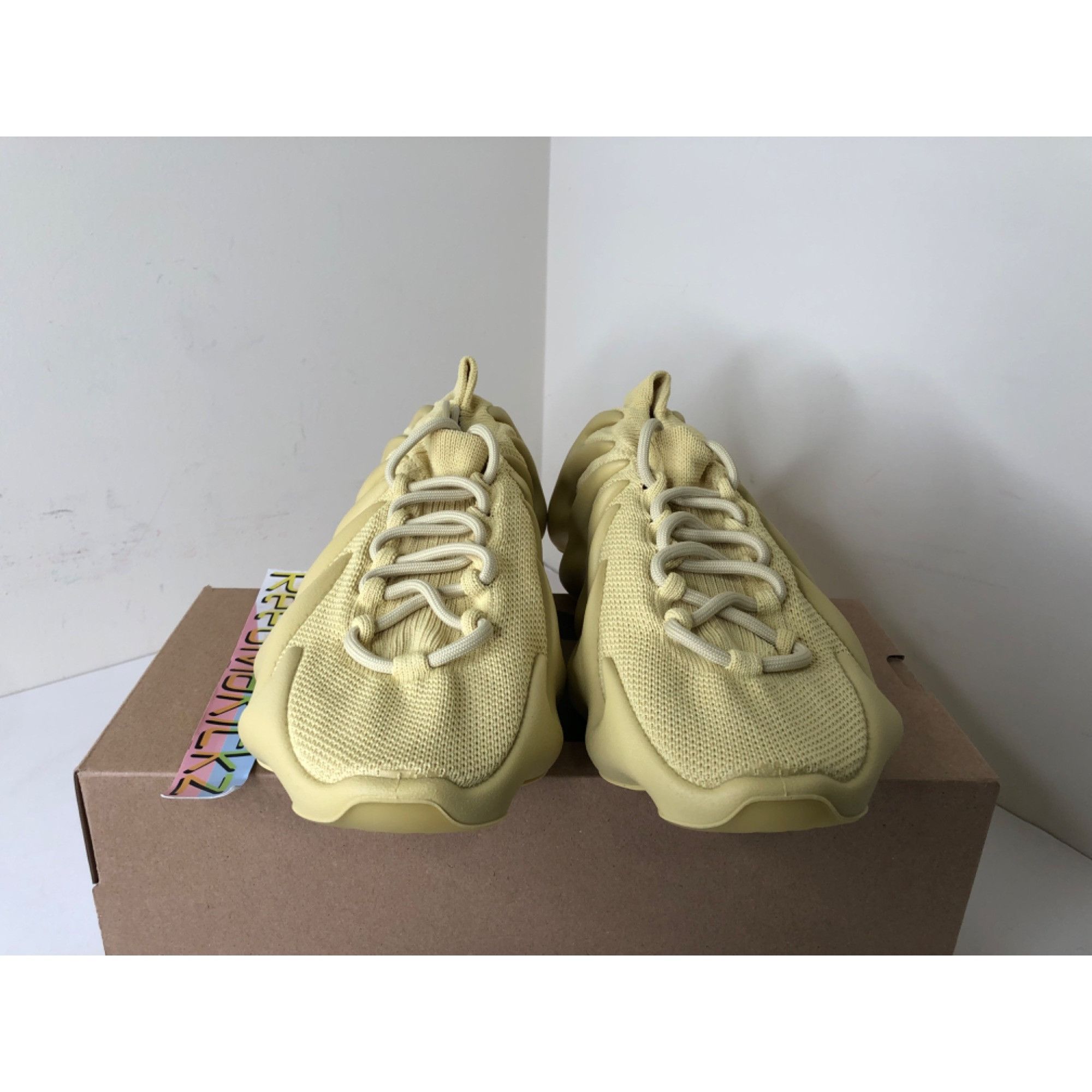 Adidas Adidas Yeezy 450 Sulfur mens 9us Size US 9 / EU 42 - 2 Thumbnail