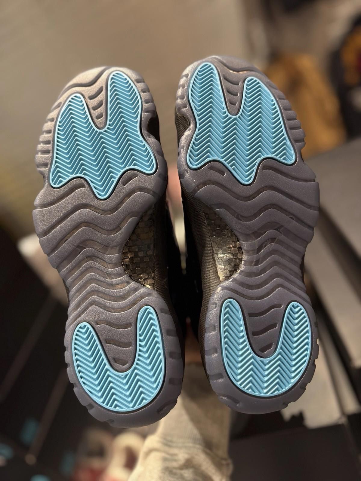 Jordan Brand Air Jordan Retro 11 Gamma Blue Size (9.5) 2025 CT8012-047 Size US 9.5 / EU 42-43 - 8 Thumbnail