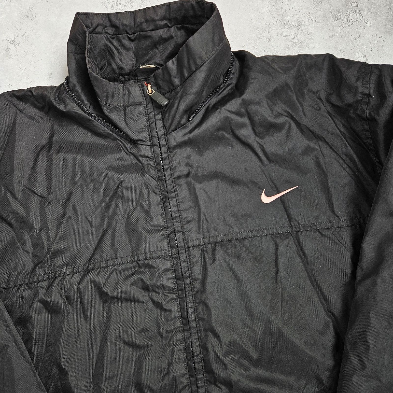 Nike Vintage Nike Jacket Black with nike spell out on the back Size US XL / EU 56 / 4 - 3 Thumbnail