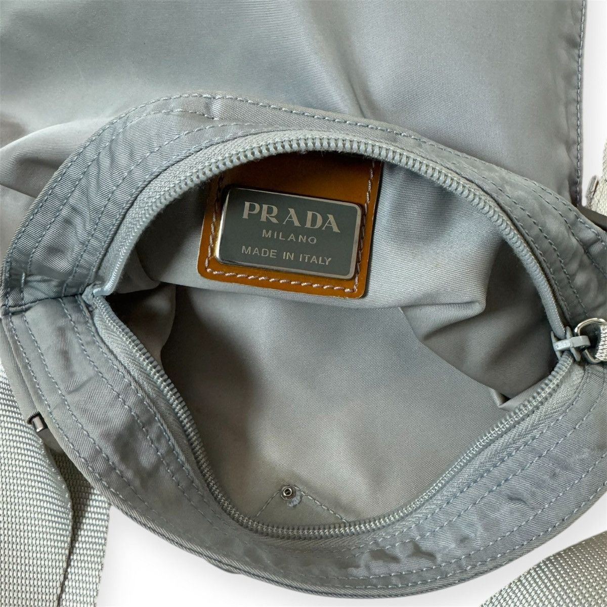 Prada Prada Shoulder Bag Grey Size ONE SIZE - 4 Thumbnail