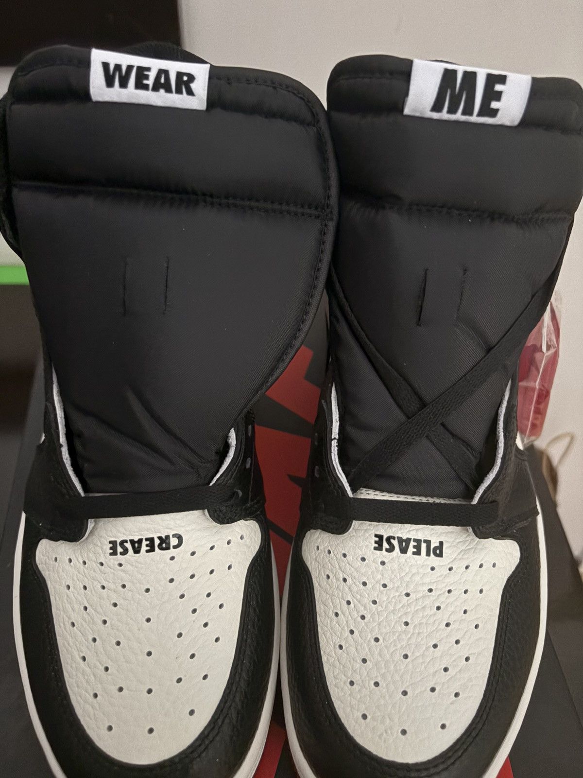 Jordan Brand Jordan 1 Not For Resale Size US 10.5 / EU 43-44 - 4 Thumbnail