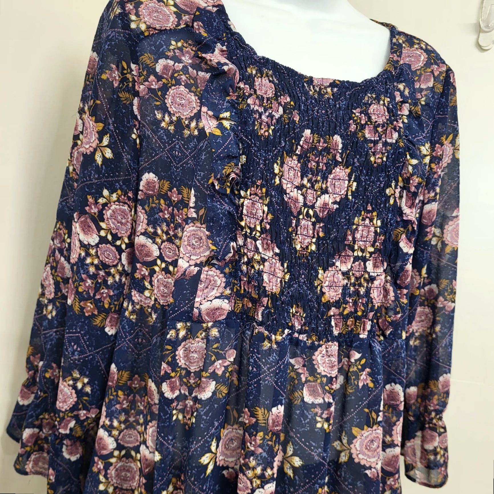 Vintage Knox Rose Blouse Womens Size L Navy Blue & Pink Floral Boho Top Embroidered Trim Size L / US 10 / IT 46 - 3 Thumbnail