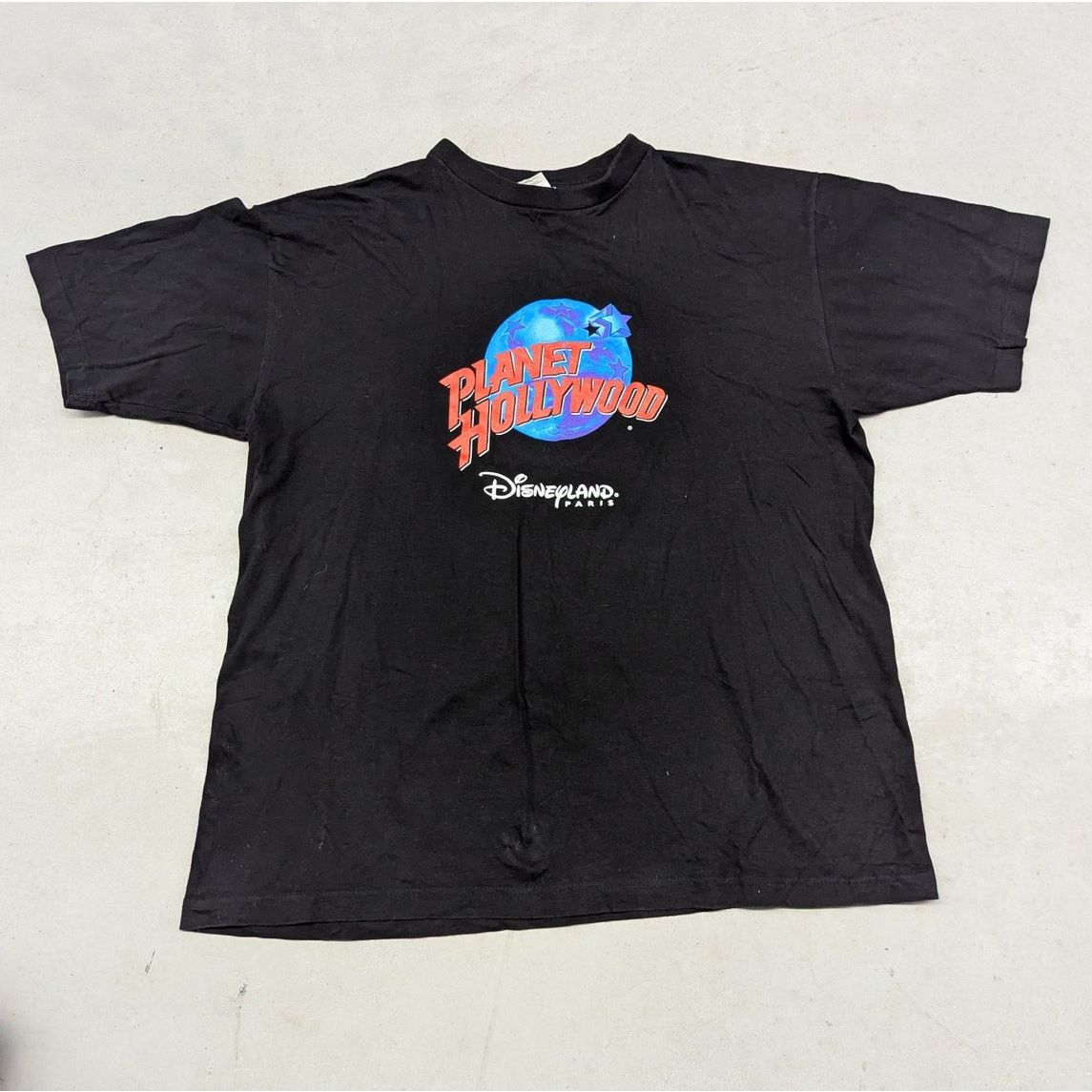 Disney × Planet Hollywood × Vintage Vintage Planet Hollywood Disneyland Paris t-shirt Size US XL / EU 56 / 4 - 1 Thumbnail