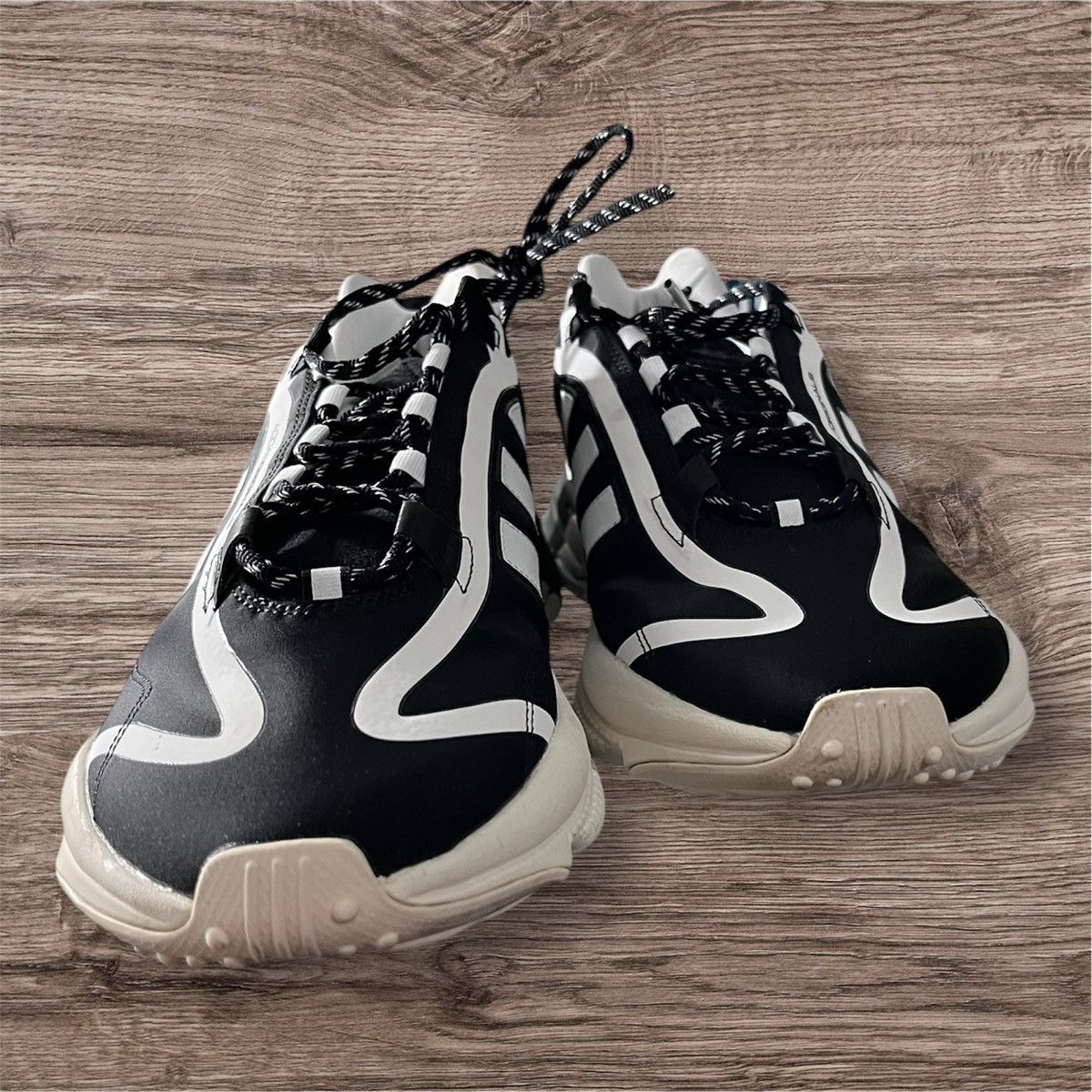 Adidas adidas Ozweego Pure Size US 13 / EU 46 - 5 Thumbnail
