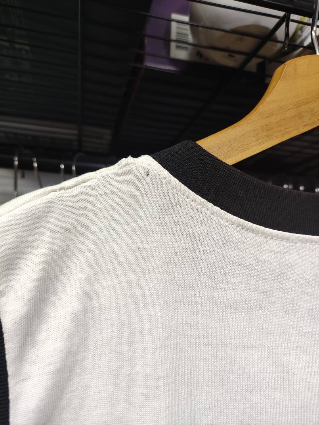 Band Tees Vtg 90's Jamiroquai Buffalo-Band Sleeveless Shirt. Size US M / EU 48-50 / 2 - 12 Thumbnail