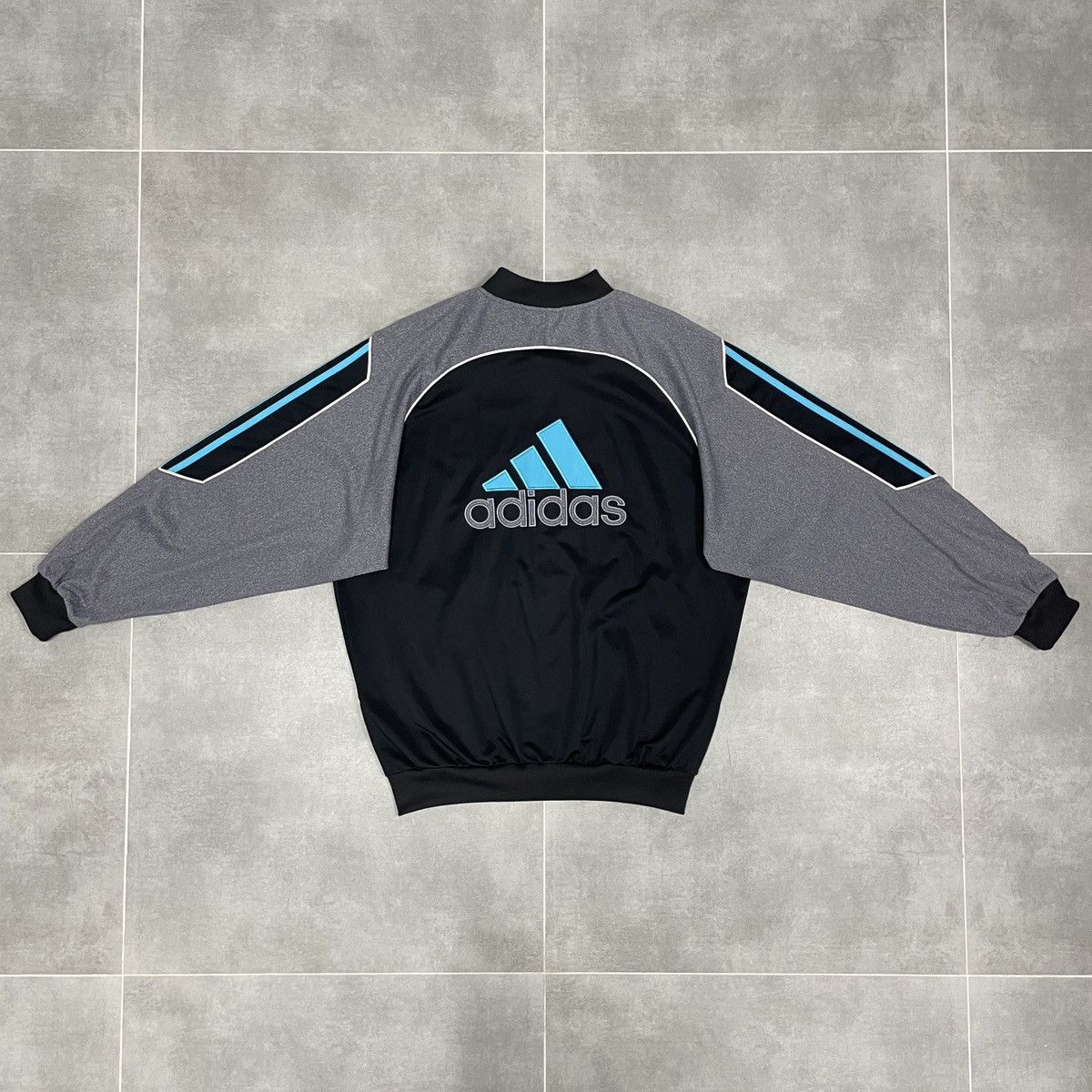 Adidas × Vintage Vintage Adidas Track Jacket Size L Size US L / EU 52-54 / 3 - 15 Thumbnail