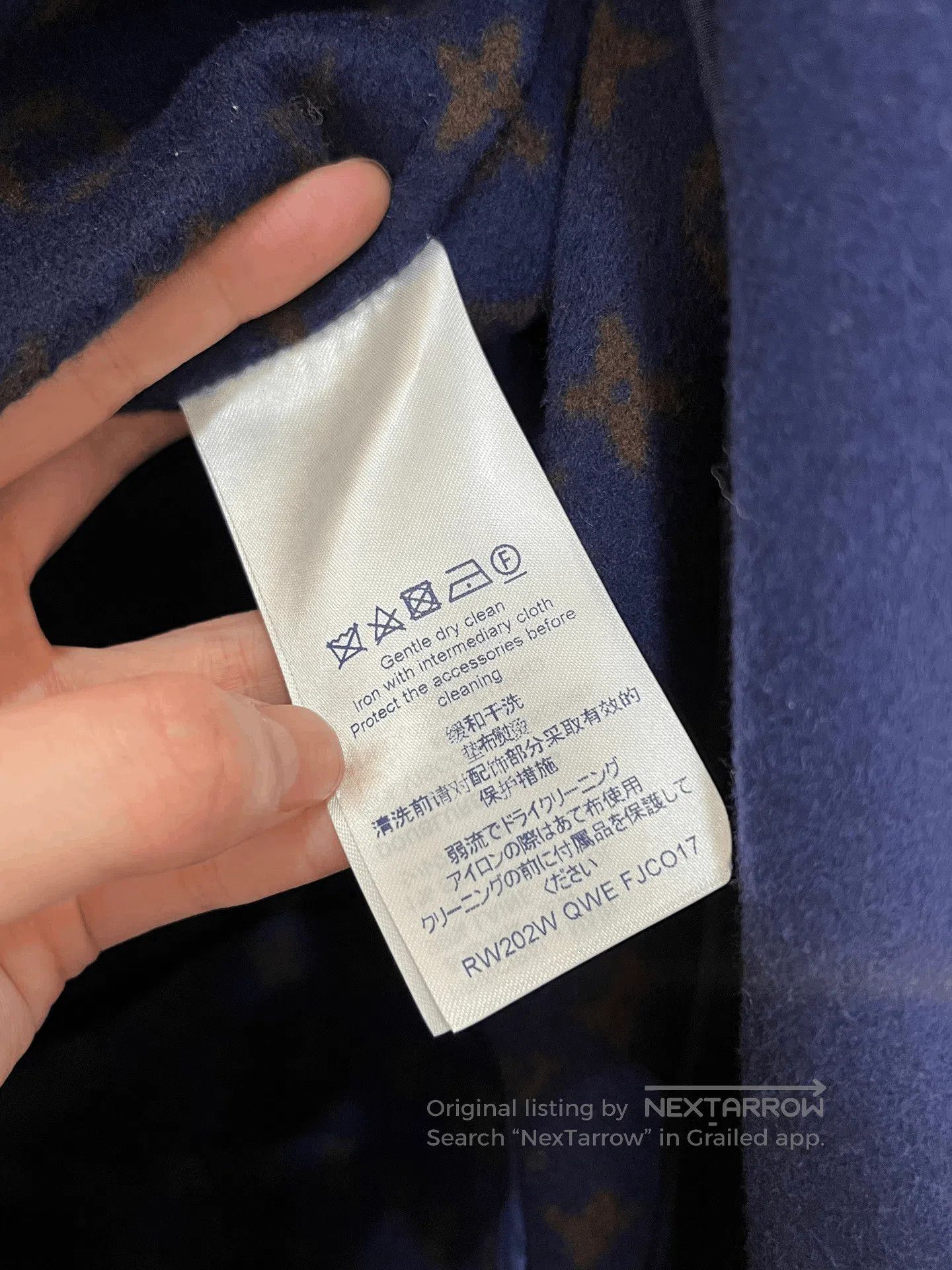 Louis Vuitton LV Blue Long Coat with Belt. Size S / US 4 / IT 40 - 7 Thumbnail