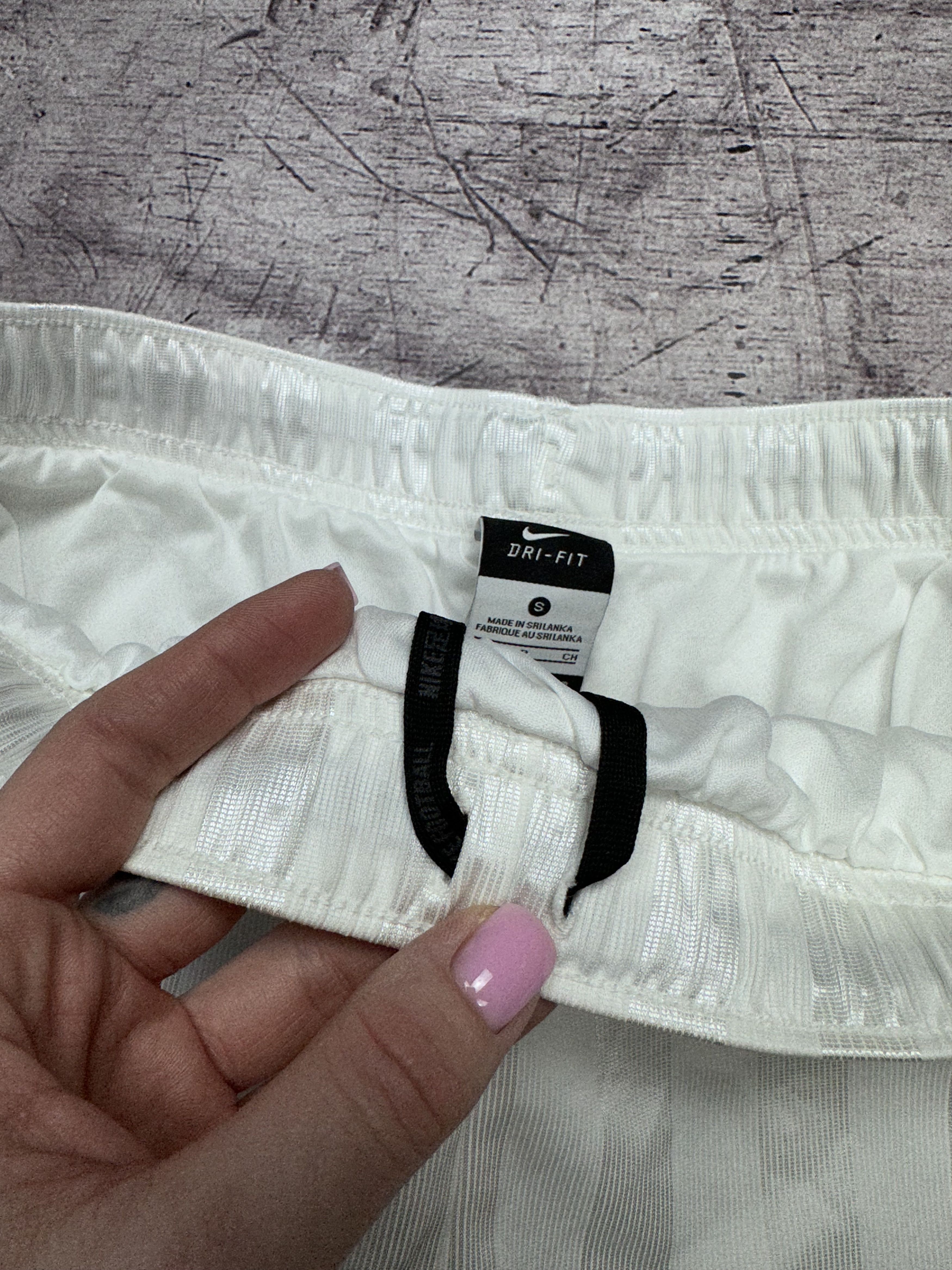 Nike Nike Dri Fit Mens Shorts Size US 30 / EU 46 - 4 Thumbnail