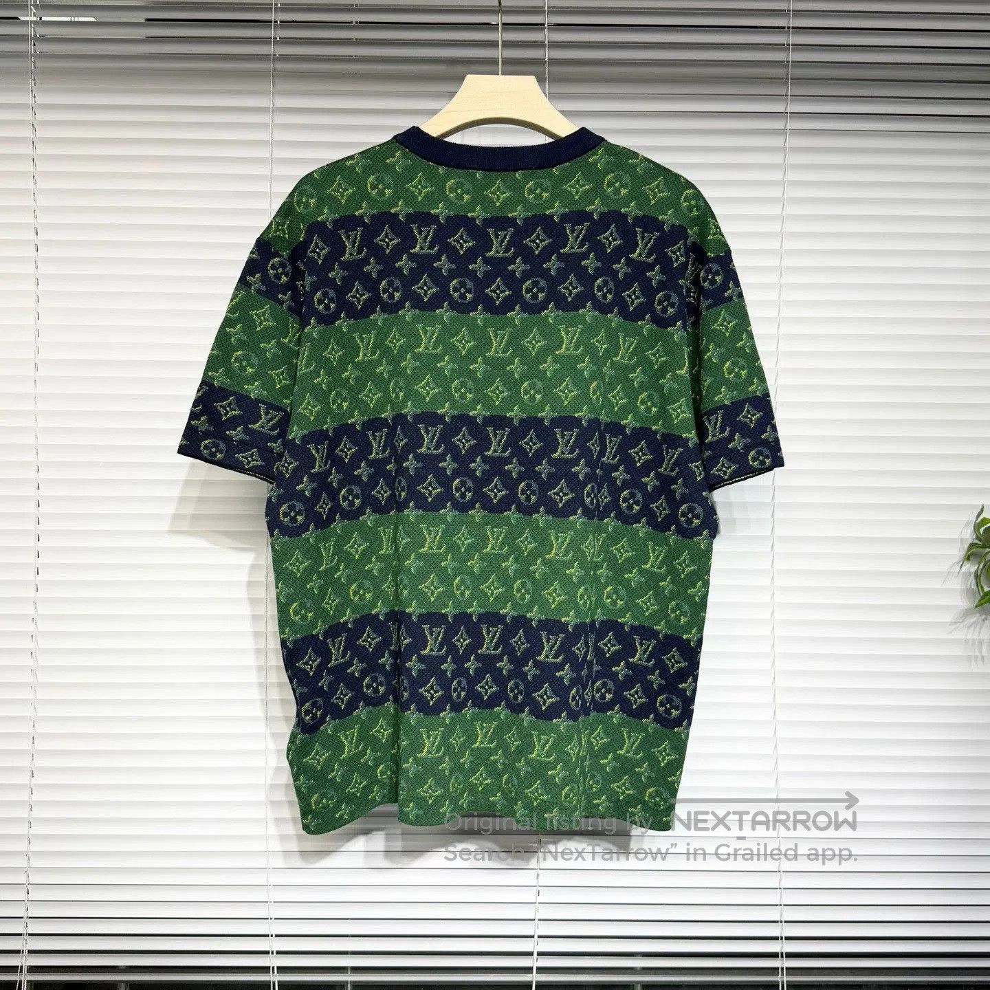 Louis Vuitton Louis Vuitton Knit Short-Sleeve T-Shirt. Size US XL / EU 56 / 4 - 2 Thumbnail