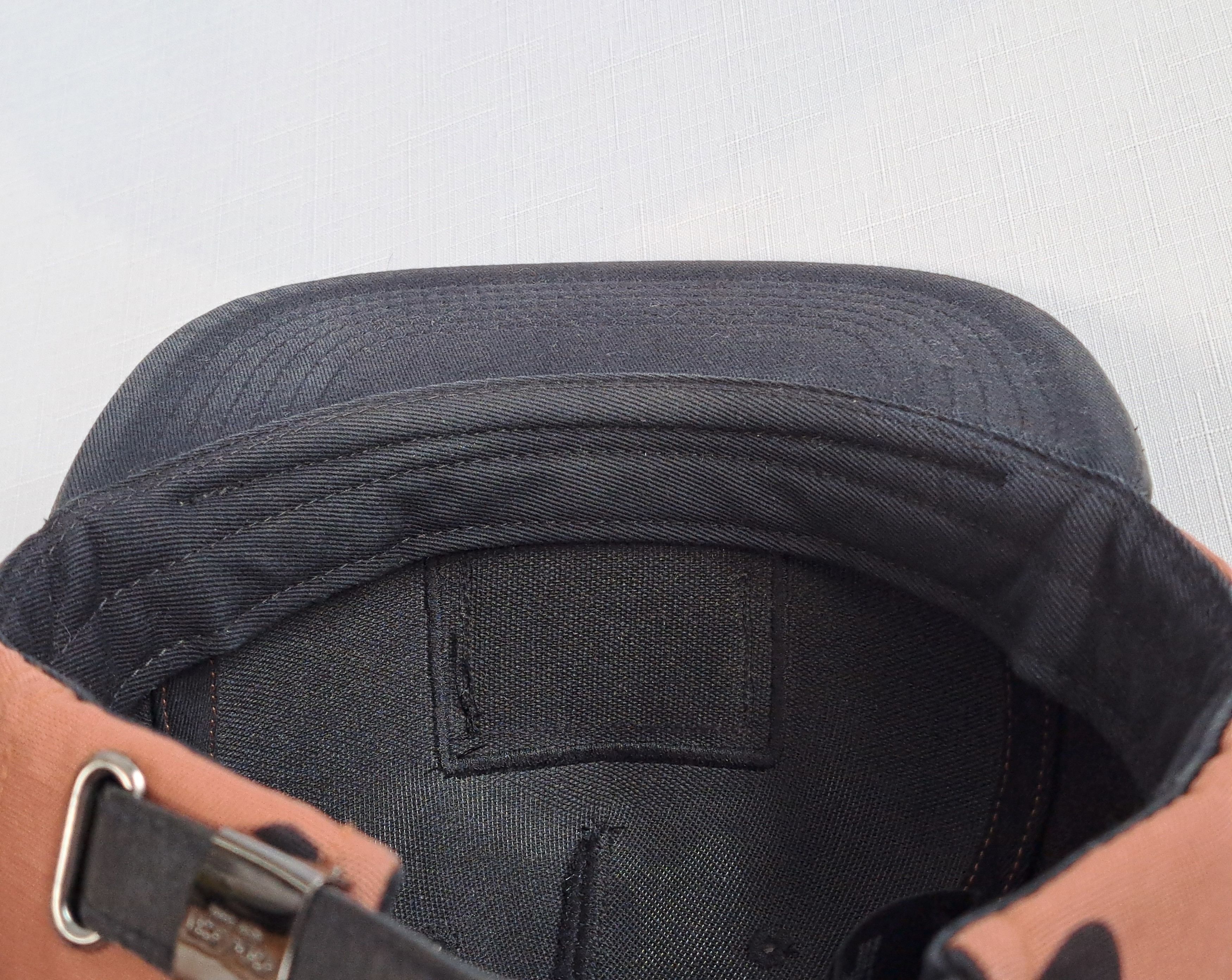 Coach Coach hat/cap with leather details. Size ONE SIZE - 12 Thumbnail