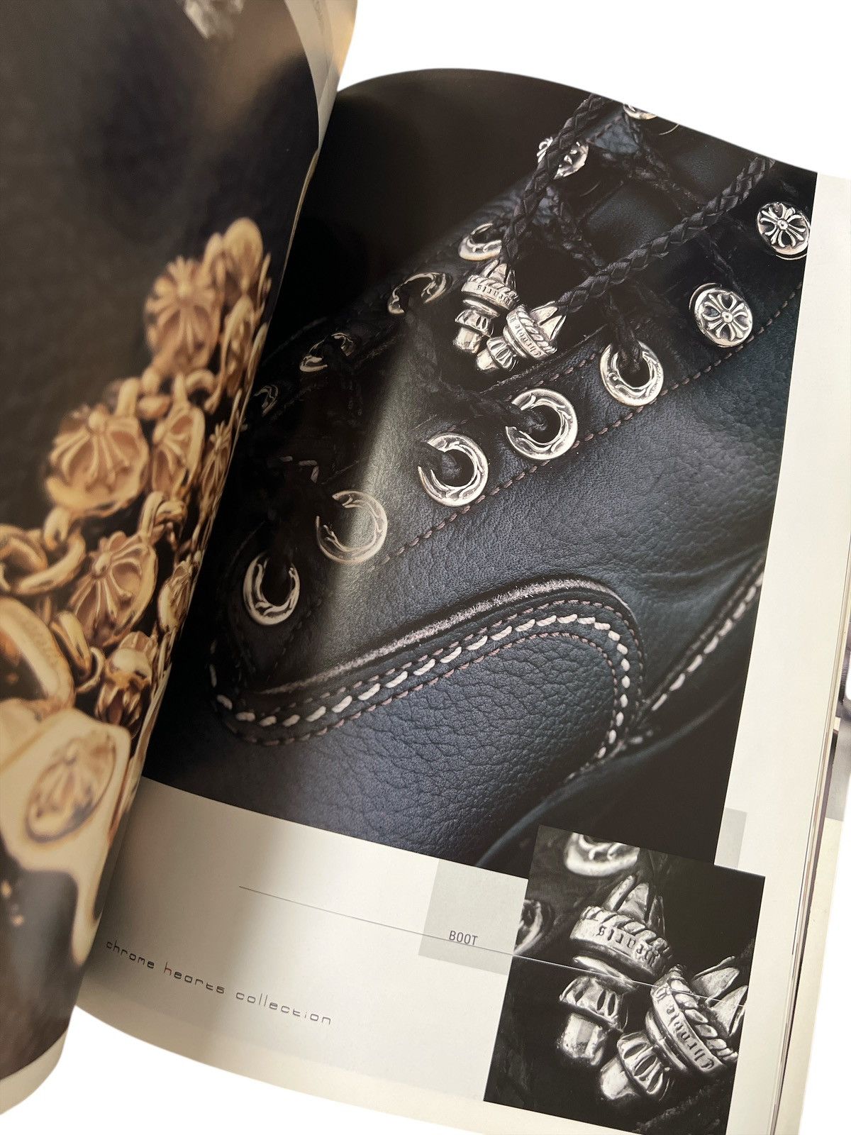 Chrome Hearts 2002 CHROME HEARTS Magazine Guide Book ring cross collection Size ONE SIZE - 11 Thumbnail