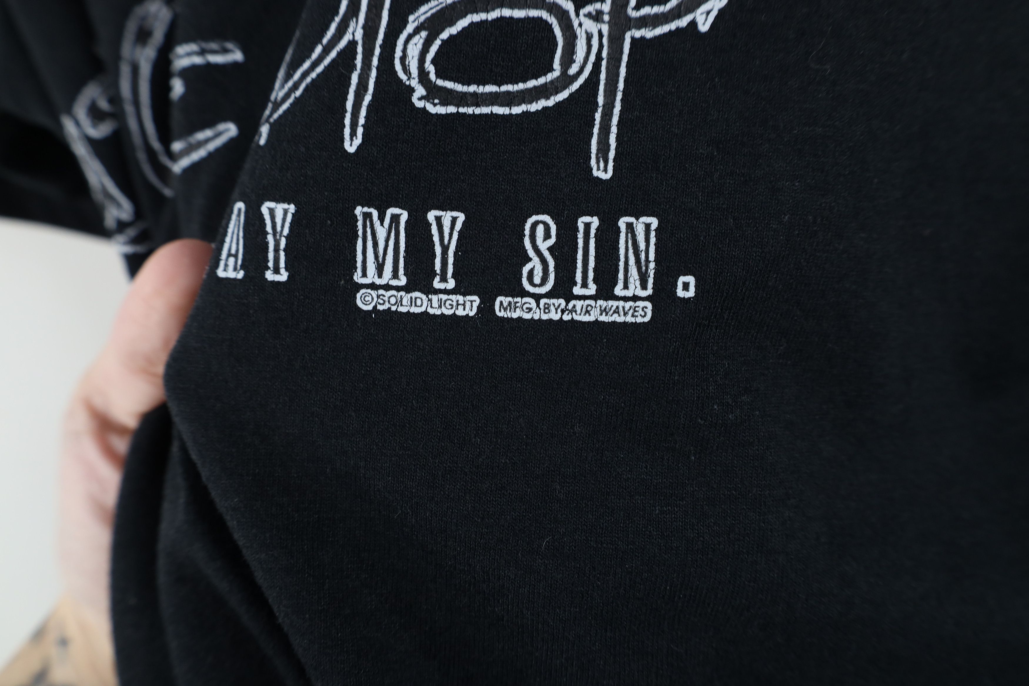 Vintage Vintage Christian One Drop of Jesus Blood Washed Sin T-Shirt Size US L / EU 52-54 / 3 - 5 Thumbnail