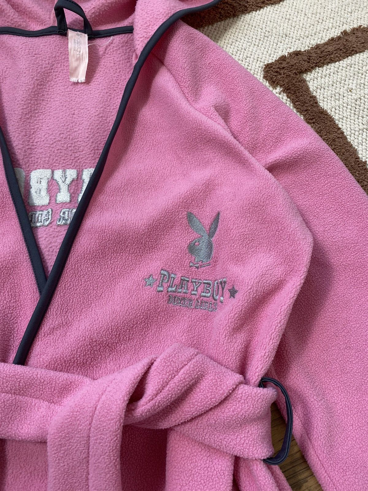 Playboy VINTAGE PLAYBOY BOXING GIRL BATHROBE / ROBE / KIMONO Size S / US 4 / IT 40 - 6 Thumbnail