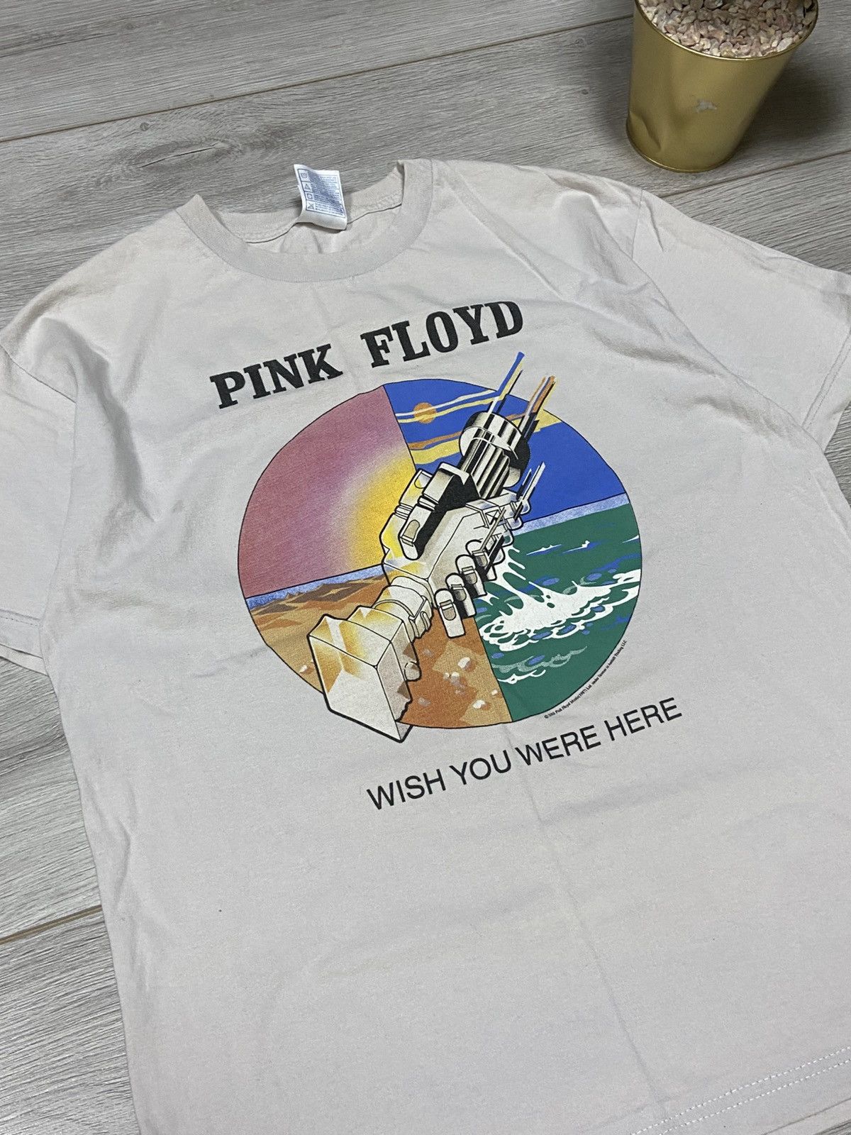 Vintage 2005 Pink Floyd Tee vintage Wish You were here Size US L / EU 52-54 / 3 - 6 Thumbnail